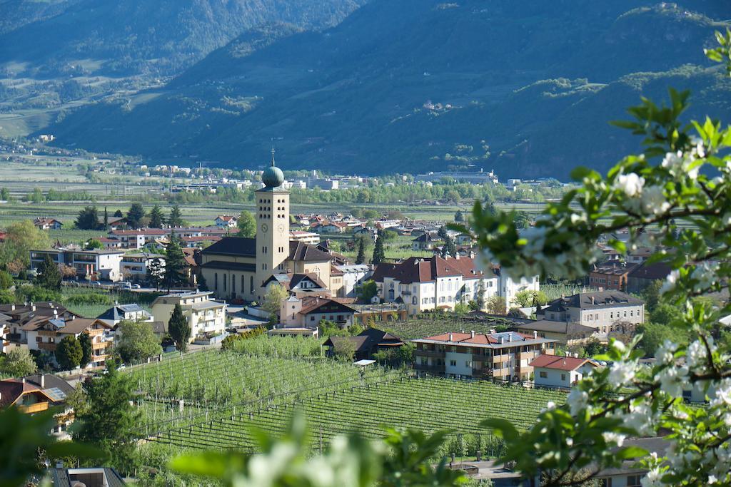 Panorama Hotel Garni Buehlerhof Lana Luaran gambar